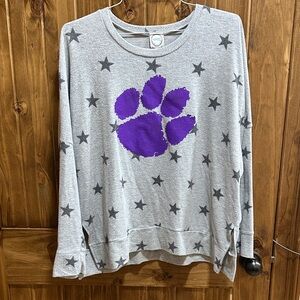 Cozy Gray Star Sweatshirt with Purple Paw Graphic